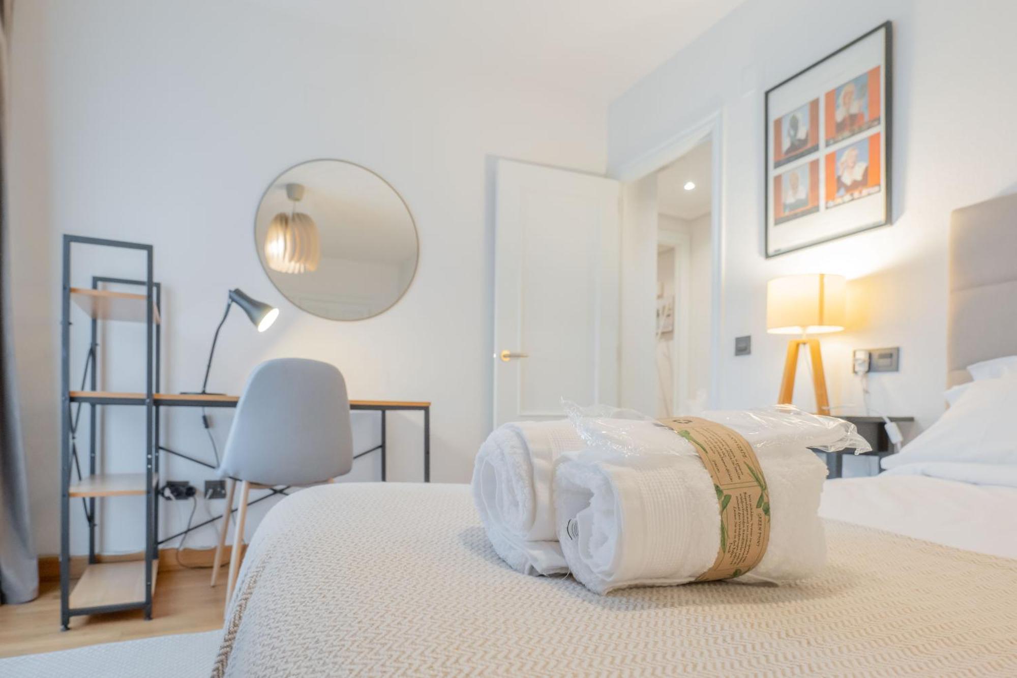 Nabucco Apartment Oviedo Bagian luar foto