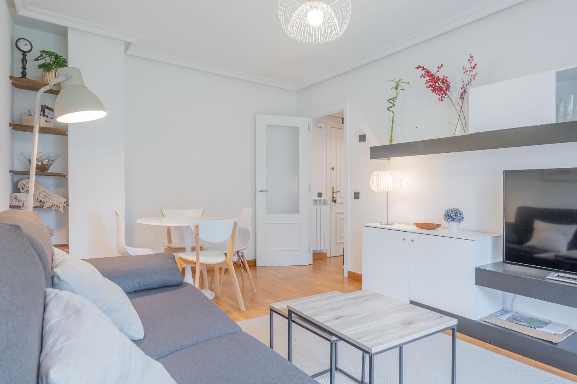 Nabucco Apartment Oviedo Bagian luar foto